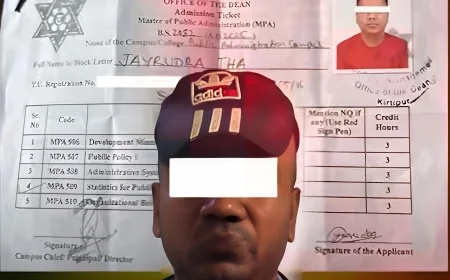 Student fakes bomb threat to escape exam