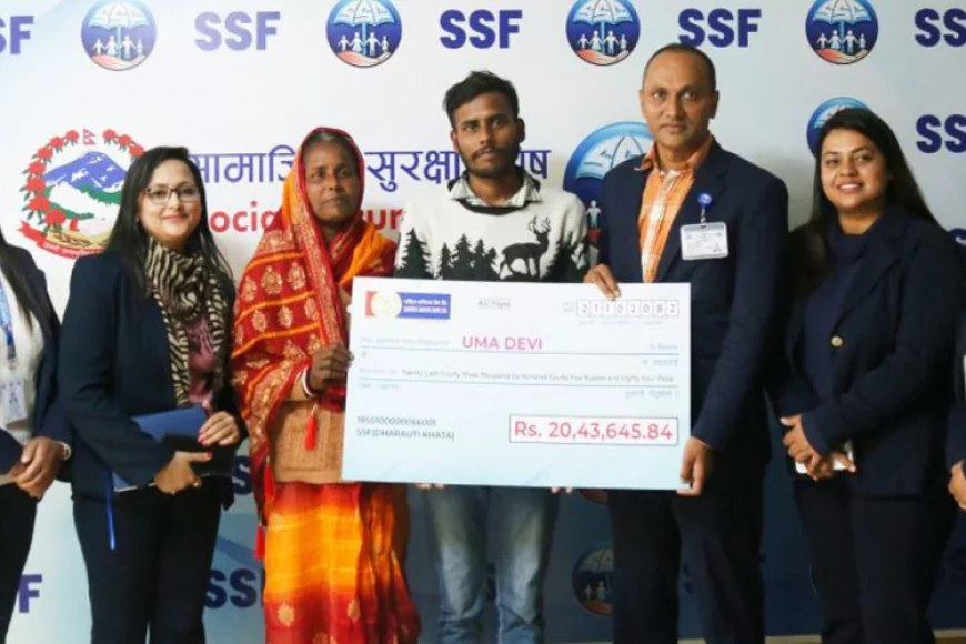 Social Security Fund Provides Over Rs 2 Million in Financial Aid to Worker’s Family